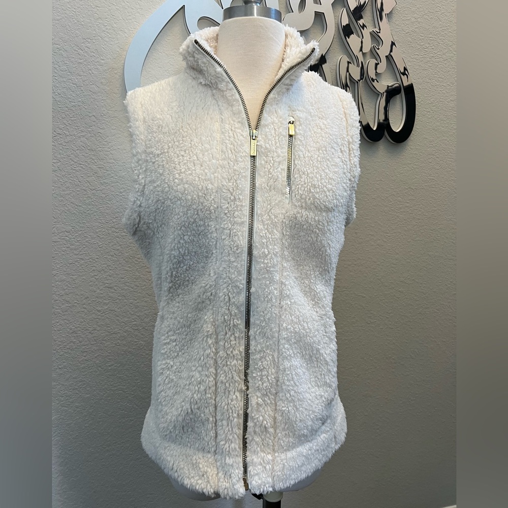 NWT Calvin Klein Jacket Vest Faux Fur Soft White Size Small